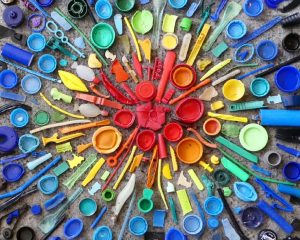 Art realized with rubbish