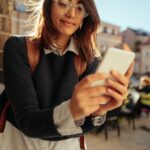 Applications mobiles et voyage : comment s'en servir ?