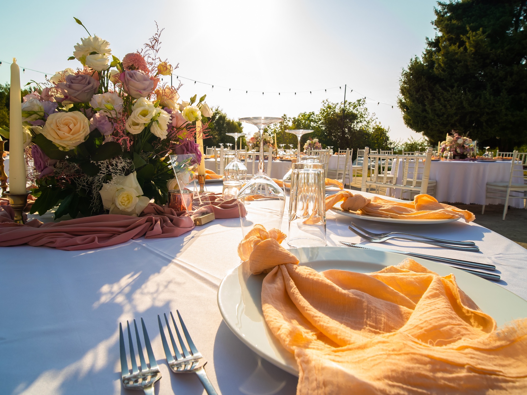 Luxury elegant wedding reception table arrangement and floral centerpiece - wedding banquet and