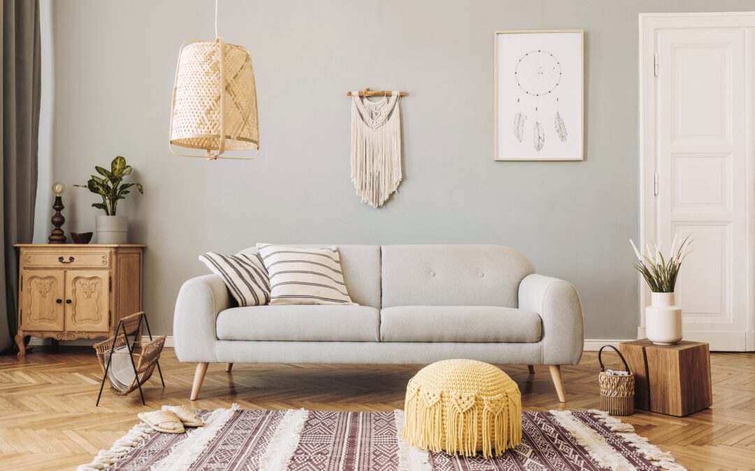 Personalize your interior with works of art and unique objects